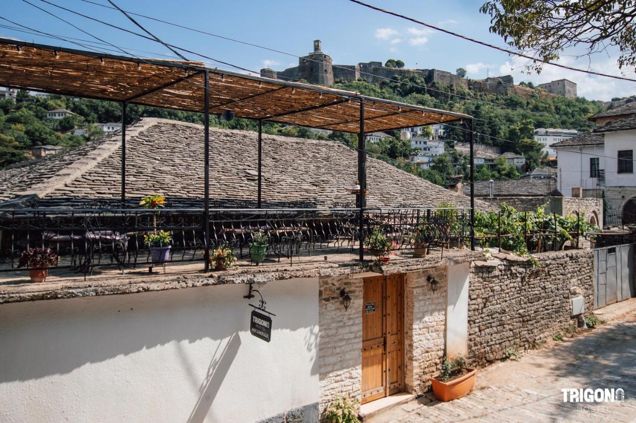 Trigona Hostel Gjirokastër Exterior foto