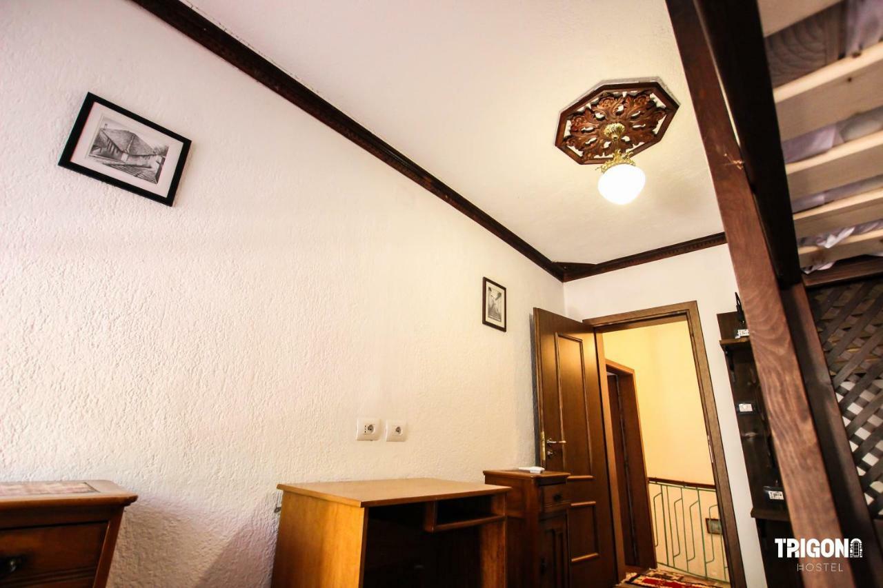 Trigona Hostel Gjirokastër Exterior foto
