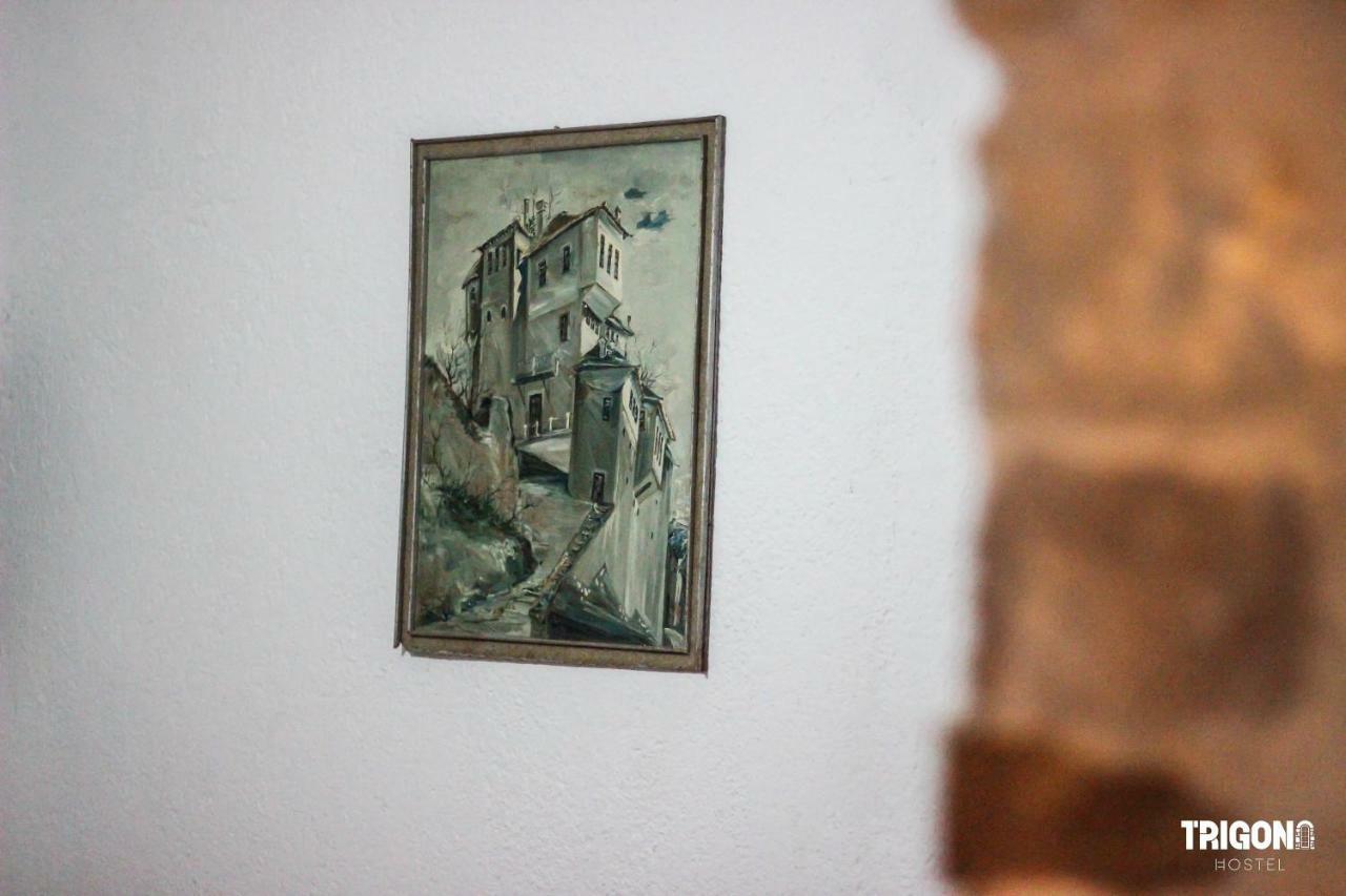 Trigona Hostel Gjirokastër Exterior foto